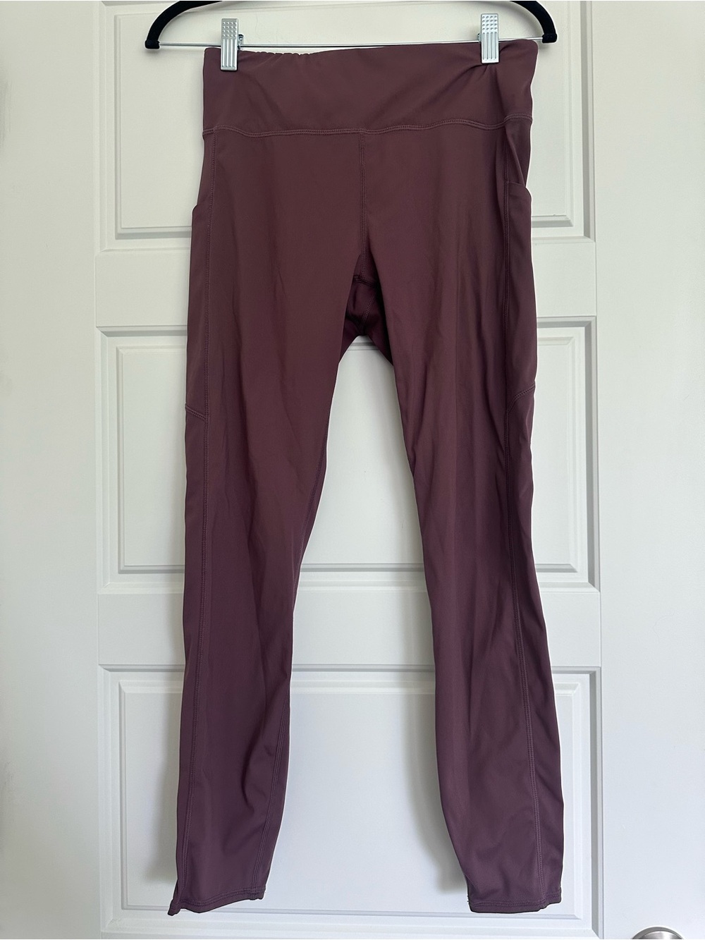 Vuori - Cropped Brown Leggings